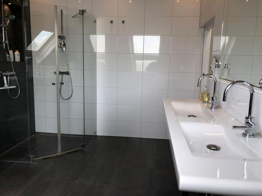 Luxe Woonboerderij In De Natuur. Nieuwkoop Kültér fotó